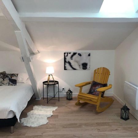 La Cabane Centre La Breche Wifi Calme Linge De Pressing 니오르 외부 사진