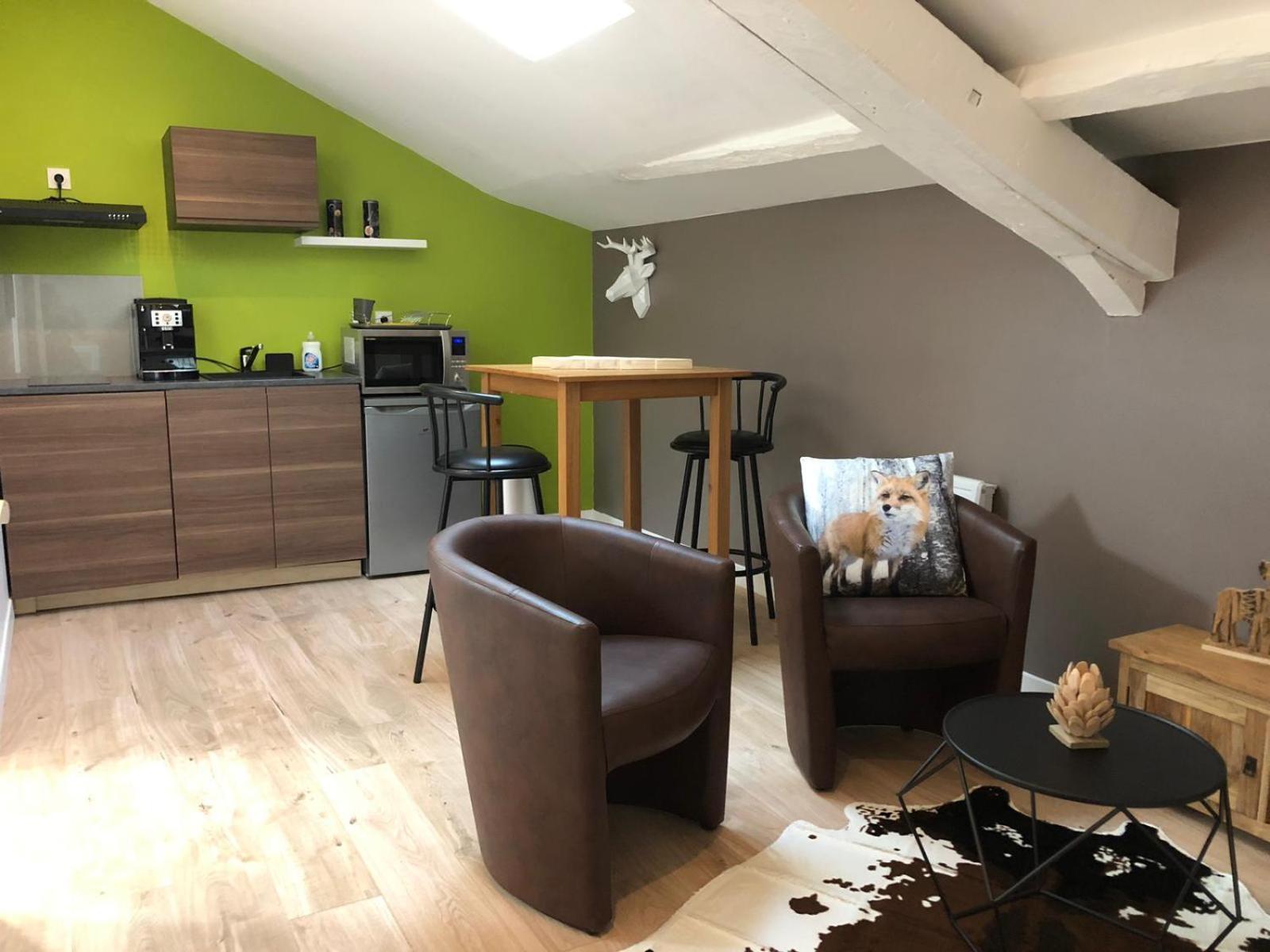 La Cabane Centre La Breche Wifi Calme Linge De Pressing 니오르 외부 사진